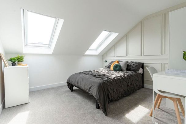 6 bedroom house to rent - Photo 1