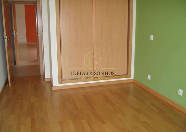 Apartamento T2 em Setúbal