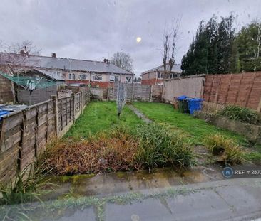 2 bedroom terraced house to rent - Photo 4