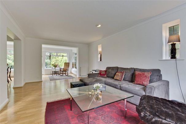 5 bedroom detached house to rent - Photo 1