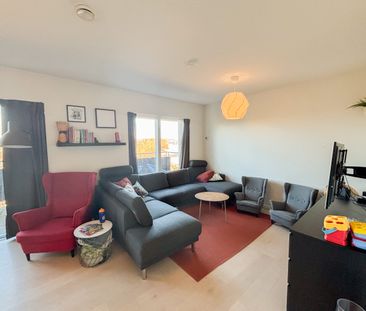 Dejligt 5-værelses rækkehus i Gistrup - Photo 2