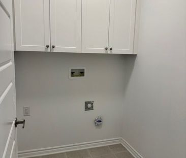 For Lease - 1509 Rothbury Crescent, Milton, Ontario - Photo 2