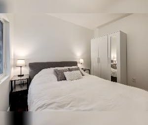 3 Bed 1 Bath Upper Suite Mount Pleasant Calgary - Photo 6