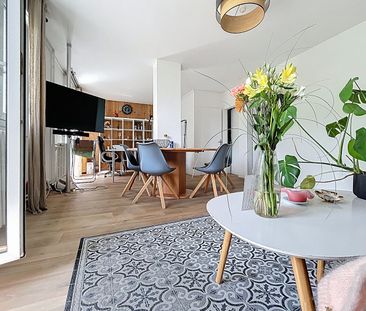 Location Appartement 4 pièces 77m² LA ROCHELLE 17000 - Photo 2