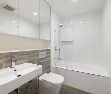 ModernApartment with Leafy Outlook in Prime Asquith Location - Photo 5