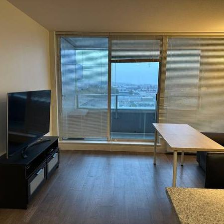 Marine Gateway - 1 bedroom w/Den apartment for rent - Photo 1