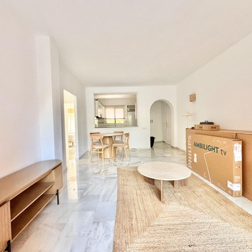 Apartamento planta baja en alquiler en Calaburra, Mijas - Photo 1