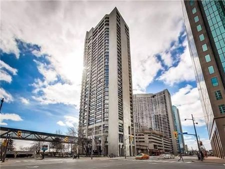 For Lease - 33 Harbour Square Unit# 3229, Toronto, Ontario - Photo 2