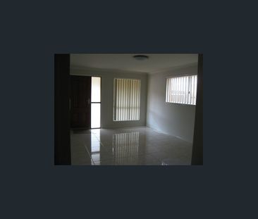 MODERN 2 BEDROOM UNIT - Photo 2