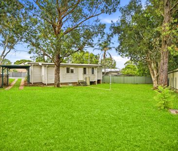 Renovated Three Bedroom Home - Photo 5