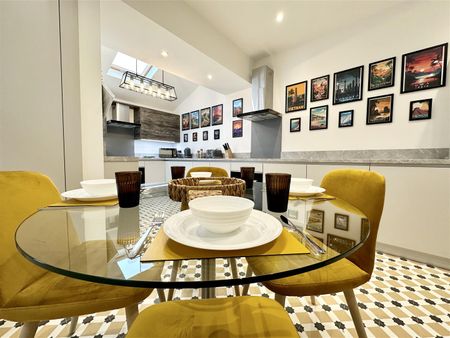 1 bed house share to rent in Bank Parade, Burnley, BB11 - Photo 4