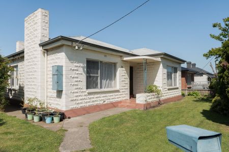 Enjoy the easy lifestyle, Living Here - Photo 3
