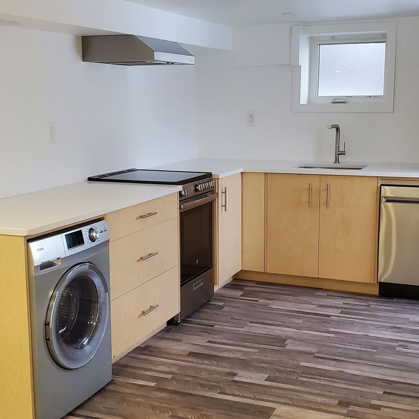 For Lease - 137 Madison Avenue Unit# B, Kitchener, Ontario - Photo 1