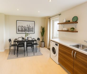 5 Bed Terraced House, Wordsworth Road, BS7 - Photo 2