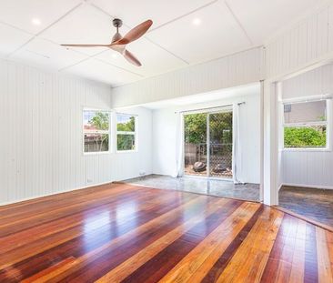 9 Tandoor Drive, Petrie QLD 4502 - House For Rent | Domain - Photo 2