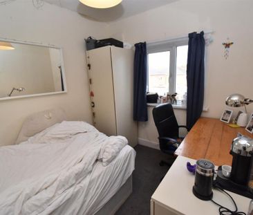 4 bedroom house to rent - Photo 1