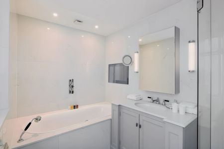 2 Bedroom 2 Bathroom - Photo 5