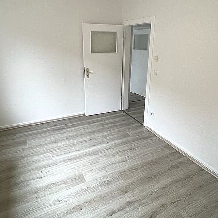 Wir möchten an Sie vermieten! 3 Zimmer, Küche, Bad im Erdgeschoss - Foto 5