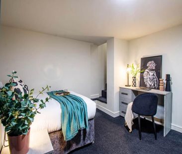 1 bedroom in a house share to rent - Photo 5