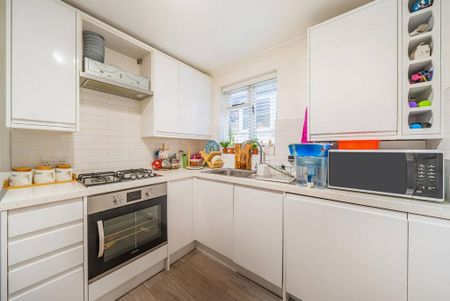 1 bedroom flat to rent - Photo 5