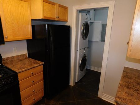 FOR RENT – 70 Ochterloney Street, Suite 308, Dartmouth, Nova Scotia - Photo 5