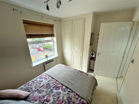 Poplar Close, Bexhill-on-Sea, East Sussex - Photo 4