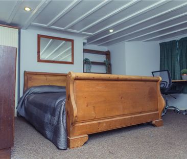 Guildford Park Road, Guildford, Surrey, GU2 7NA - Photo 6