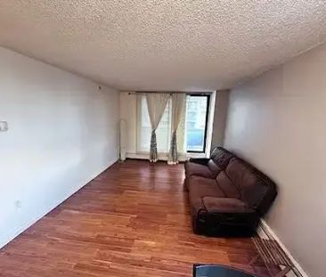 Renovated and Semi-furnished Apartment in Beltline | 802 - 1240 12 ... - Photo 1
