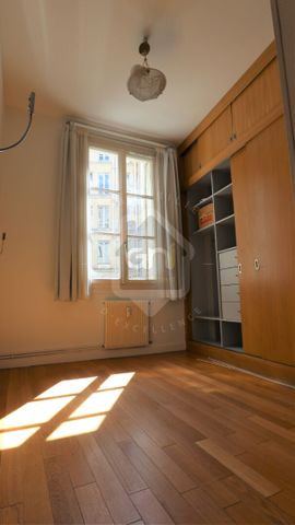 APPARTEMENT 3 PIECES - DONNANT SUR PLACE DE LA SORBONNE, - Photo 3