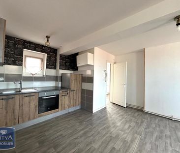 Location Appartement 3 pièces 61m² CAMBRAI 59400 - Photo 2
