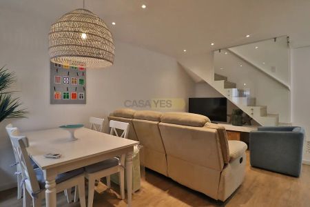 House T2 in Ericeira, Mafra - Photo 3