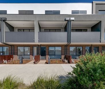 6/1 Village Way Pakenham VIC - Photo 5