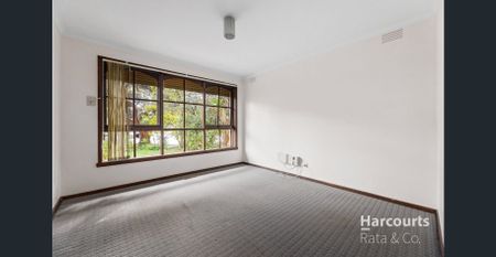 Charming 3-Bedroom Home in Mill Park - Photo 5