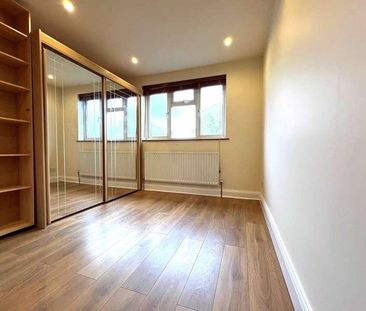 Pavilion Way, Ruislip, HA4 - Photo 1