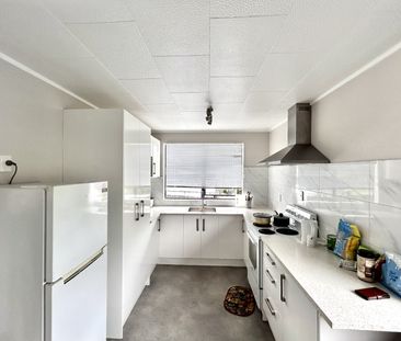 Unit 3, 21 Albert Street, Papakura, Auckland - Photo 3