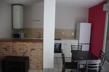 Location appartement 1 pièce, 42.20m², Châteauroux - Photo 4