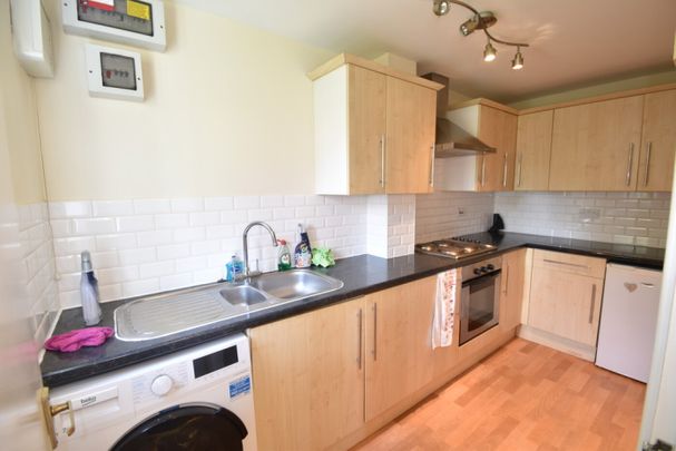 2 bedroom Cluster Home - GRESLEY CLOSE, WELWYN GARDEN CITY - Photo 1