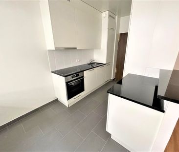 Jonction - proche quartier des Banques - Photo 1