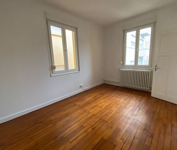 Location Maison 5 pièces 87m² - Photo 3