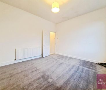 2 bedroom end of terrace house to rent - Photo 6