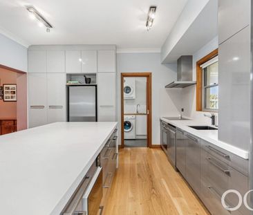 Open the Door to Spacious Family Living in a Prime Coastal Pocket - Photo 3