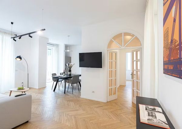 Circonvallazione Gianicolense, Rome, Lazio 00152