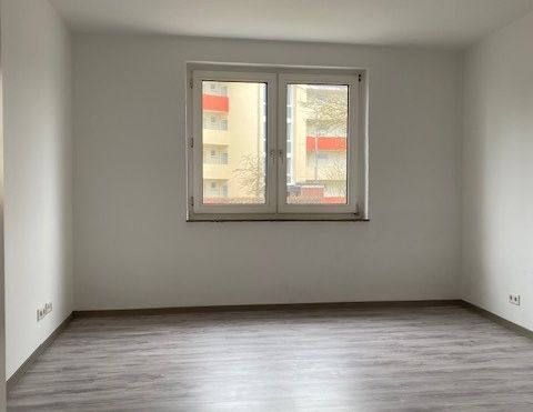 Nie wieder Treppensteigen! Wundervolle 3-Zimmer-Erdgeschosswohnung mit eigenem Balkon - Foto 1
