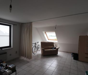 Een studio op de derde verdieping rechts met garage nr. 4. - Foto 2