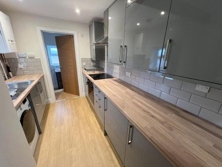 1 bedroom apartment to rent - Photo 3