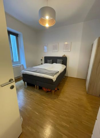 Geräumige 2,5 -Zimmer-Wohnung in Innenstadtlage mit unbefristetem Mietvertrag! - Foto 3