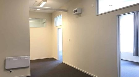 Apartment in the Heritage Precinct - Photo 3