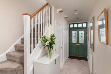 3 bedroom semi-detached house to rent - Photo 3