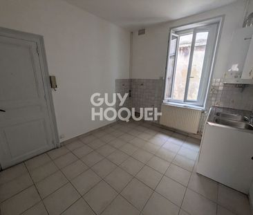 Location Appartement 1 pièce 29m² AUXERRE 89000 - Photo 6