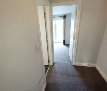 3 bedroom flat to rent - Photo 1